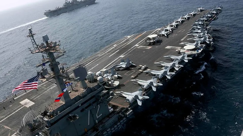 SUA mută grupul de atac al portavionului USS Abraham Lincoln în Orientul Mijlociu. Iranul, în bătaia focului