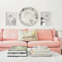 Piersica – o nuanta pastelata pentru decoruri primitoare