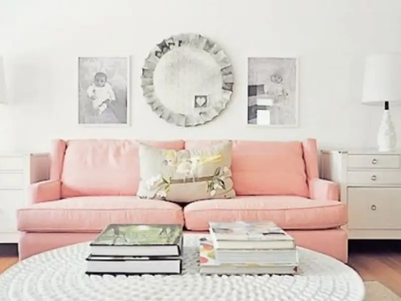 Piersica – o nuanta pastelata pentru decoruri primitoare