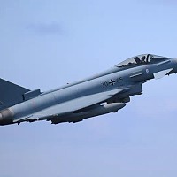 Avion militar de recunoaștere al Rusiei deasupra Mării Baltice. Forțele germane au trimis aeronave Eurofighter pentru a-l urmări