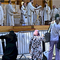 Pelerinaj la Patriarhie de sărbătoarea aducerii Moaștelor Sf. Dimitrie cel Nou (11-13 Iulie)