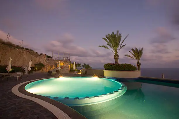 Unique Lighting Solutions for Your Backyard Pool