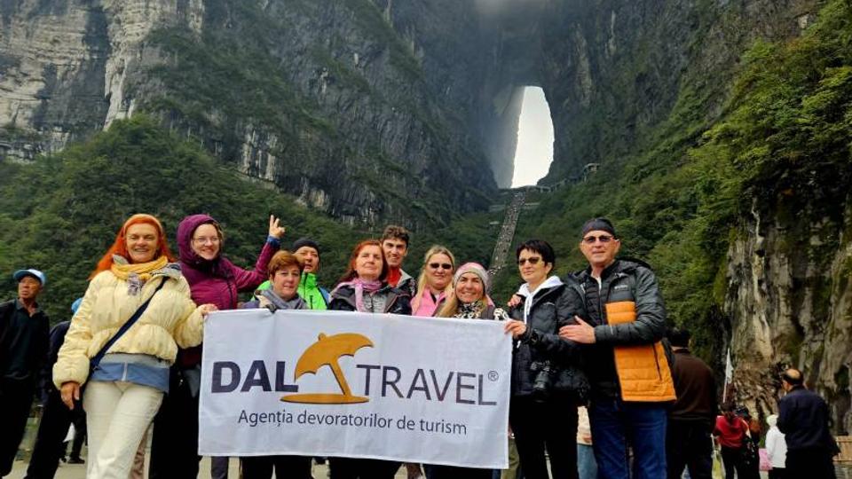 DAL Travel: Reziliență în turismul de circuite. Doar trei grupuri anulate pe fondul tensiunilor din zona Golfului