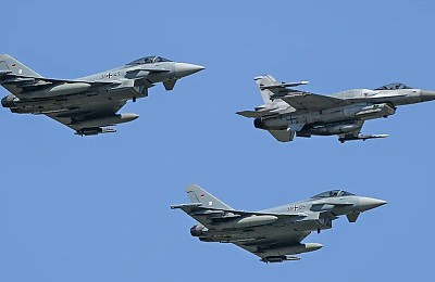 Avioane de vânătoare ale Germaniei, trimise să apere România. Rusia ataca porturile Dunării