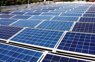Proiect energetic de amploare la Dobrun, în judeţul Olt, 117 milioane euro pentru un nou parc solar