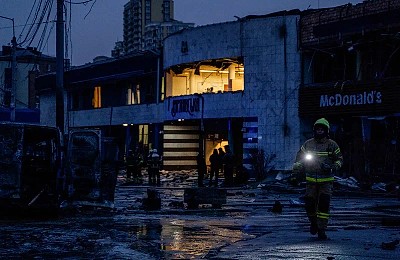 Rusia a bombardat iar cu rachete Kievul și Zaporojie azi noapte. Mai mulți morți și răniți