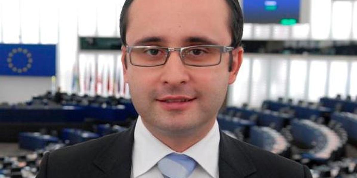 Cine sunt noii şefi ai PNL Timiş şi PNL Timişoara. Ce legături au Vasile Blaga şi Cristian Buşoi cu Timişoara