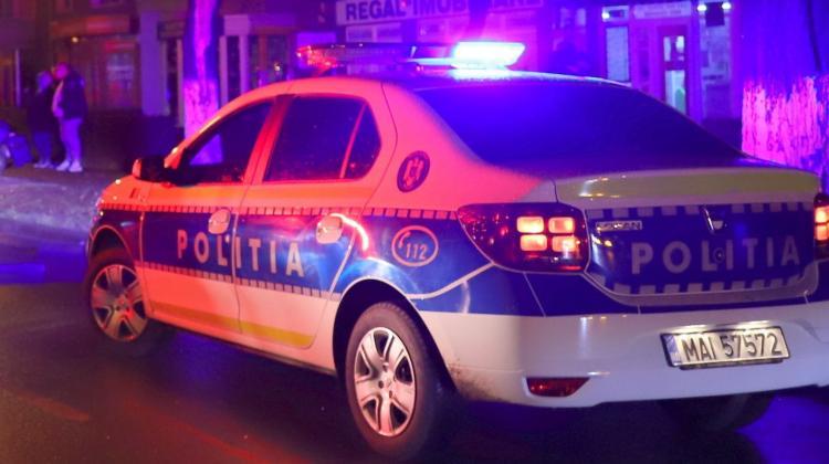 Cinci bărbați au fost reținuți de polițiști, după o bătaie care a avut loc pe dată de 6 aprilie
