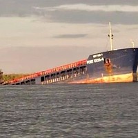 Ucrainenii au scufundat o navă într-un port la Marea Caspică, primul atac de acest fel din război