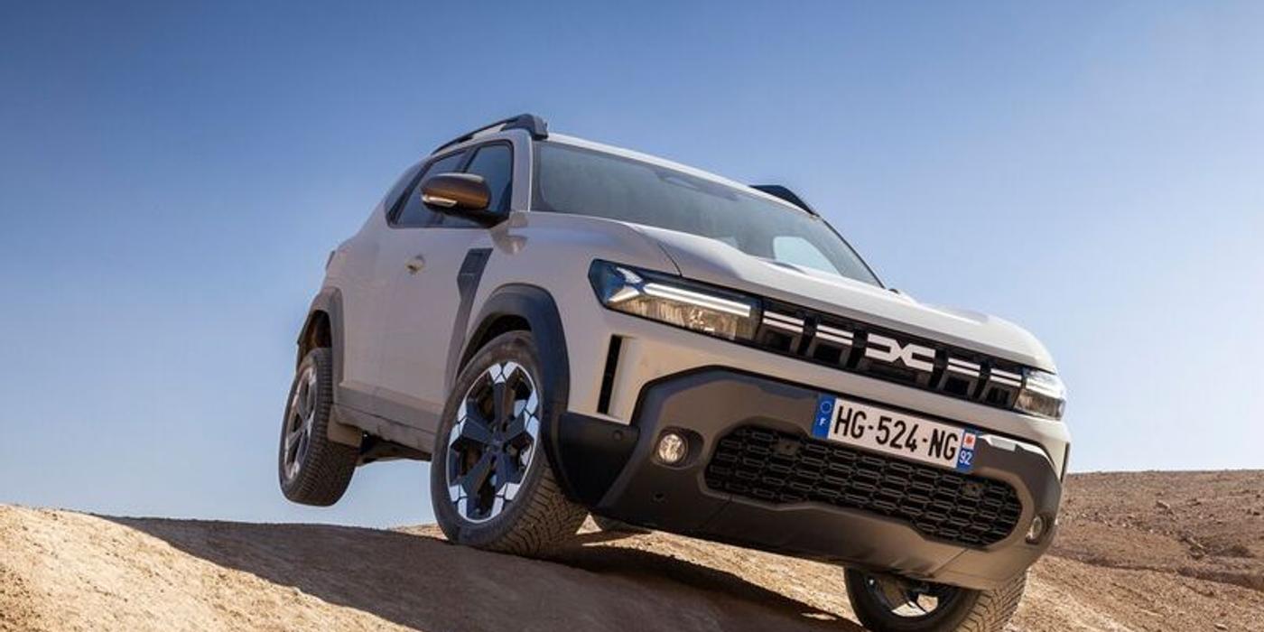 Dacia Duster hybrid G-150 4x4: Revoluția autonomiei și a tracțiunii integrale inteligente