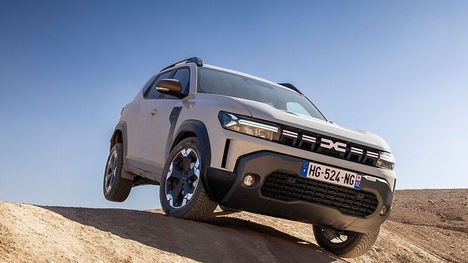 Dacia Duster hybrid G-150 4x4: Revoluția autonomiei și a tracțiunii integrale inteligente