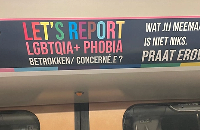 FOTO | Bruxelles-ul a fost împânzit de afișe în care cetățenii sunt îndemnați să-și toarne cunoscuții suspectați de „homofobie”