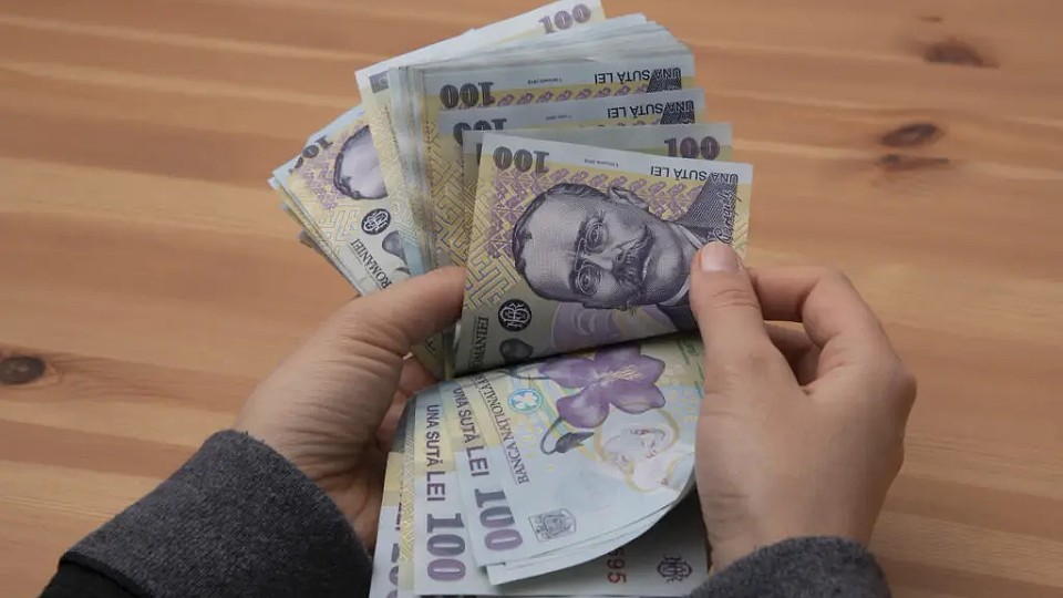 Domeniul în care angajaţii primesc o creştere considerabilă a salariului, din această lună