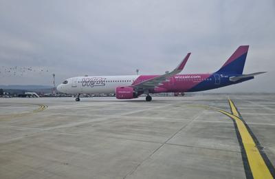 Joi, 29 februarie, a fost inaugurată pe aeroportul din Cluj o nouă platformă de staționare a avioanelor