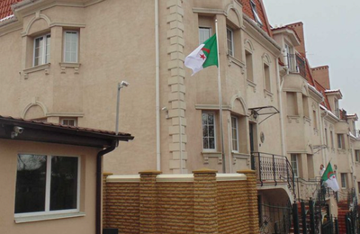 Algeria, o aliată tradiţională a Rusiei, îşi va redeschide ”în cel mai scurt timp” Ambasada la Kiev, anunţă Guvernul algerian