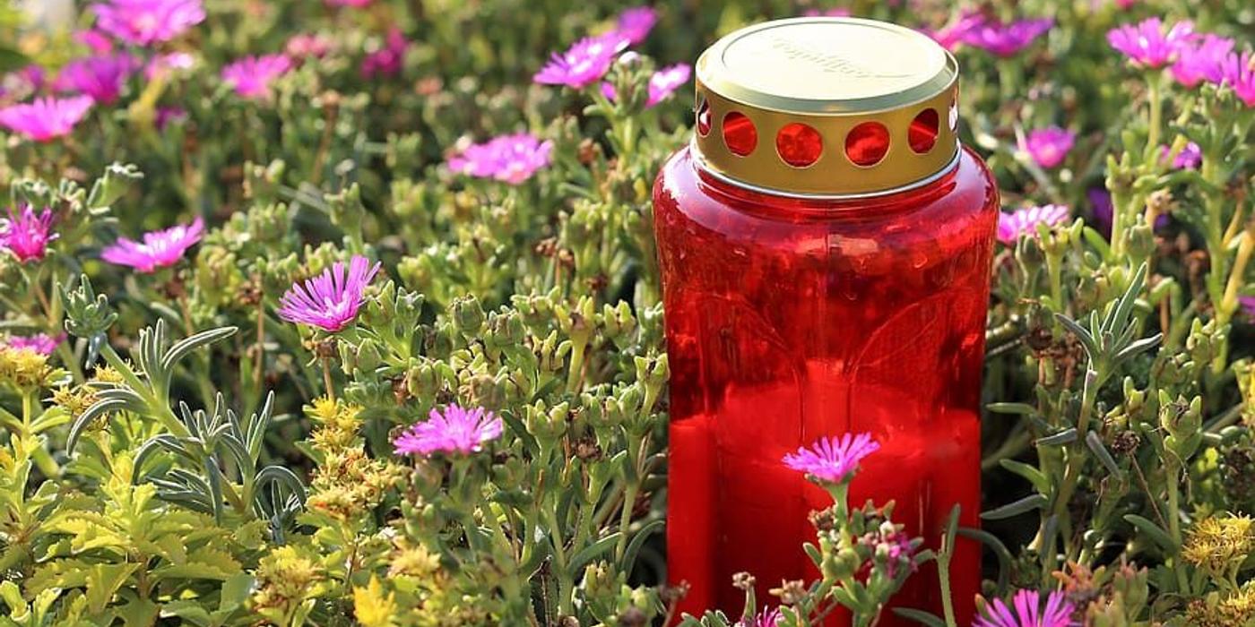 Cele mai puternice mesaje de condoleante, conform unei firme de servicii funerare