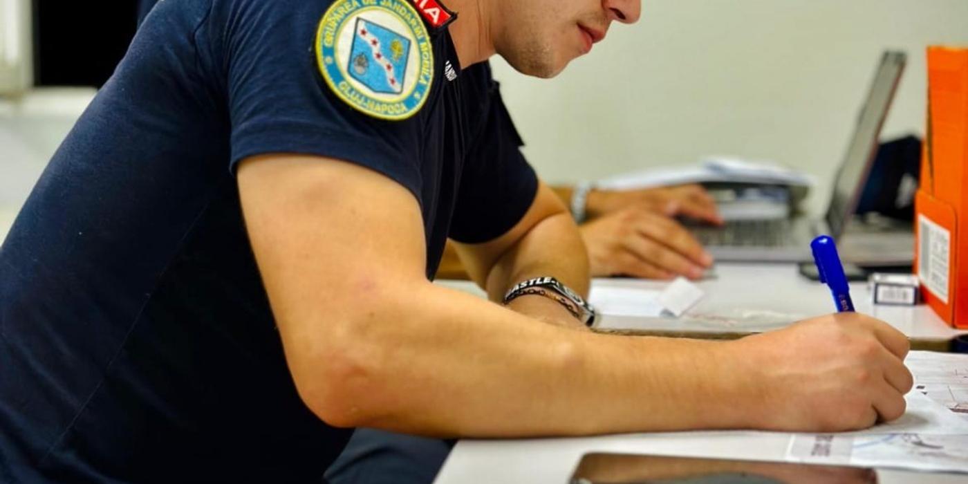 Perioada de înscriere la concursurile pentru ocuparea celor 20 de posturi vacante de subofițeri din cadrul Grupării de Jandarmi Mobile”Ștefan Cicio-Pop” Cluj-Napoca a fost prelungită până pe 9 august