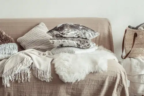 Inovația în amenajare cu ajutorul texturilor în 2024