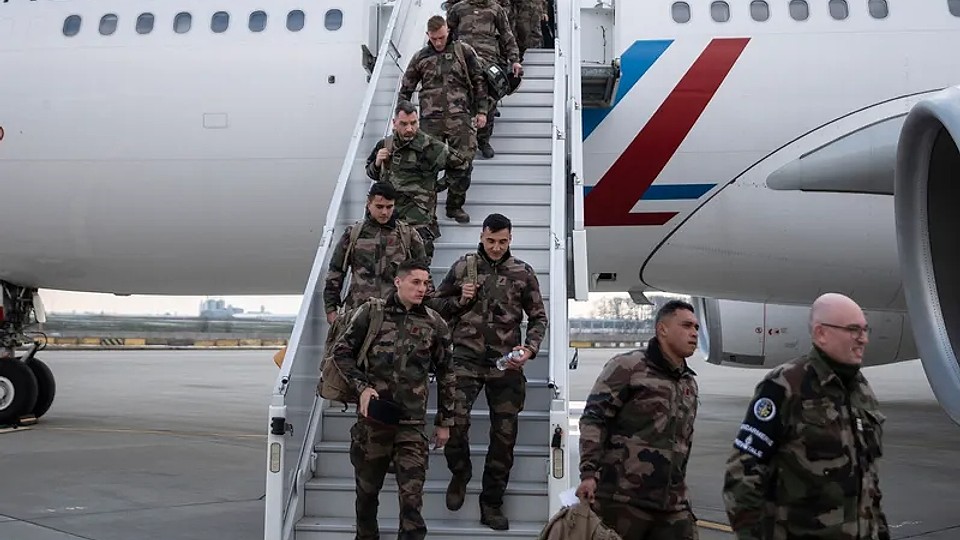 Generali francezi și britanici fac harta „trupelor de descurajare” în Ucraina. Ce rol dau României?