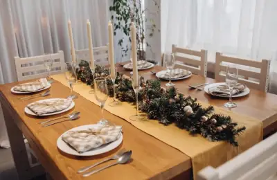 Top 15 Ideas for Setting Your Christmas Eve Table
