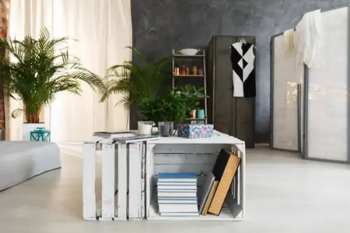 Lemnul reciclat: tipuri, avantaje și dezavantaje în designul de interior