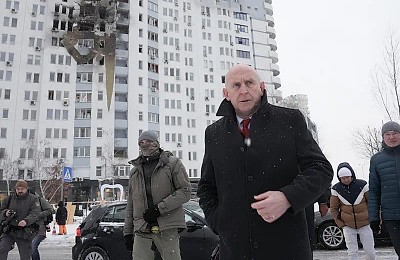 Secretarul britanic al Apărării în Ucraina, după atacul lui Putin cu Oreșnik. Vor oferi rachete cu rază lungă
