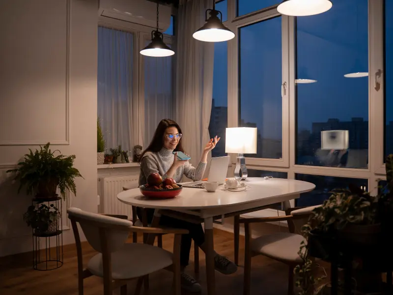 Iluminatul în locuință: ghid complet pentru tipuri, poziționare și recomandări practice