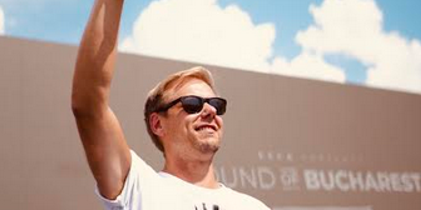 Veşti bune pentru fanii Armin van Buuren! DJ-ul pregătește cel mai mare show la București