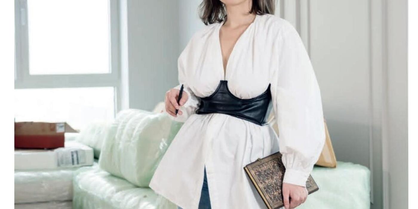 Revista Casoteca #5! O profesie aleasă din dragoste pentru artă: Mara Ciubotaru