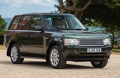Range Rover-ul reginei Elizabeth II, vândut la licitație pentru o sumă record