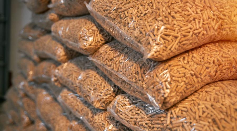 Când este mai avantajos să cumperi peleți în extrasezon