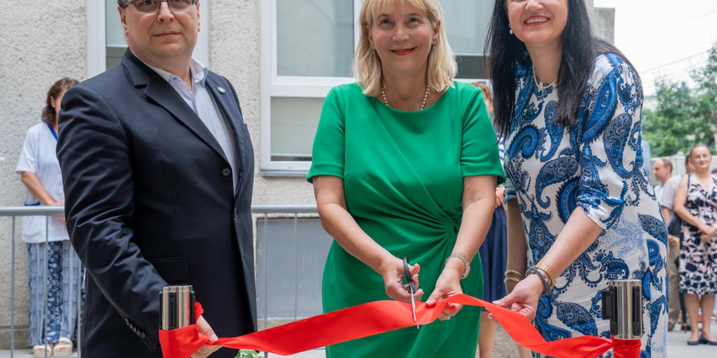 Ieri, 24 iulie, la Cluj-Napoca a fost inaugurat noul Centru de Cercetare privind Dezvoltarea Medicamentului