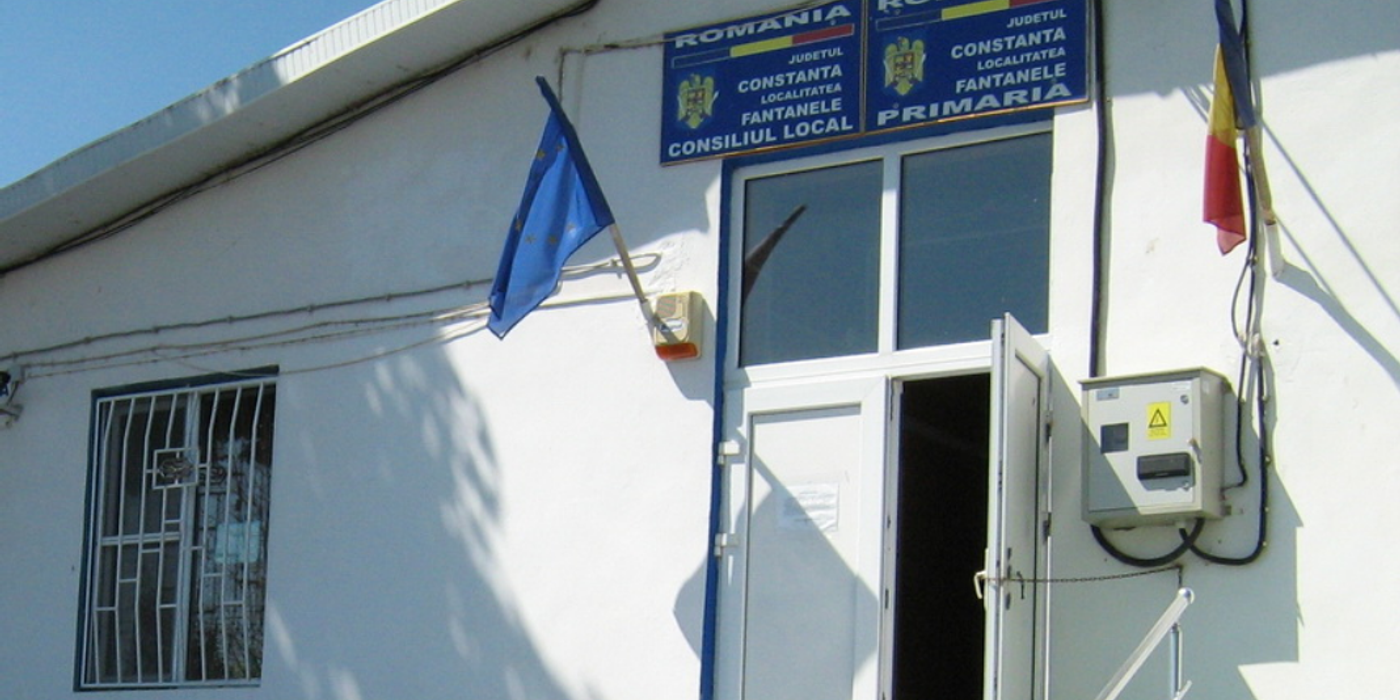 Oportunitate de angajare în administrația din Dobrogea: Primăria Fântânele scoate la concurs un post de referent în aparatul de specialitate