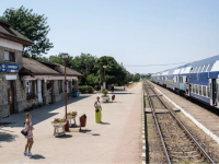 Trenurile revin pe ruta Constanța – Mangalia în minivacanța de Paște și 1 Mai
