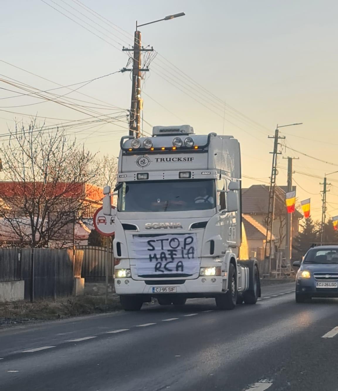 Lider al fermierilor, după întâlnirea cu ministrul Agriculturii: Am cerut amânarea ratelor, acea OUG care se află la avizare / Cred că protestele vor continua / Barbu: Din punctul de vedere al ministerului protestul este închis