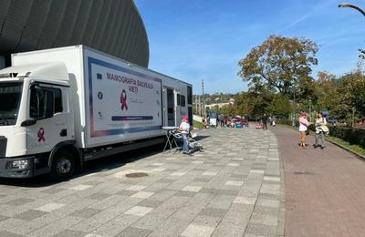 Testare HPV și mamografie gratuite la unitatea mobilă de pe Cluj Arena, pentru femeile între 24 și 69 de ani