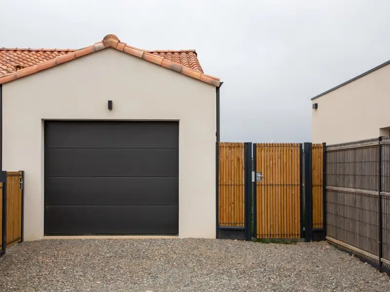 Top 10 materiale ideale pentru construcția unui garaj în curtea casei