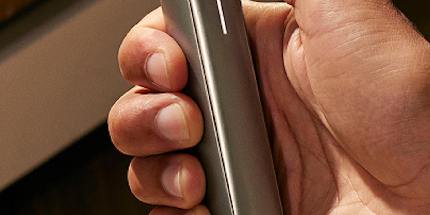 Plăcerea de a fi prezent: Ploom AURA în ritualul tău zilnic