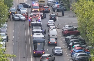 Accident în Cluj-Napoca: Două femei și o fetiță, transportate la spital după o coliziune în intersecția Plopilor - Șesulu