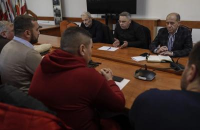 Clubul Fermierilor Români a transmis reprezentanţilor Ministerului Agriculturii şi Guvernului o listă de revendicări: Fermierii români au nevoie de un plan de salvare şi stabilitate financiară, în parteneriat cu Executivul