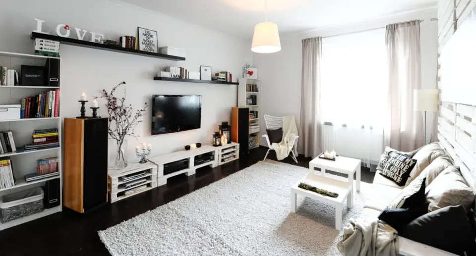 Proiect de reamenajare surprinzator pentru un apartament cu o camera