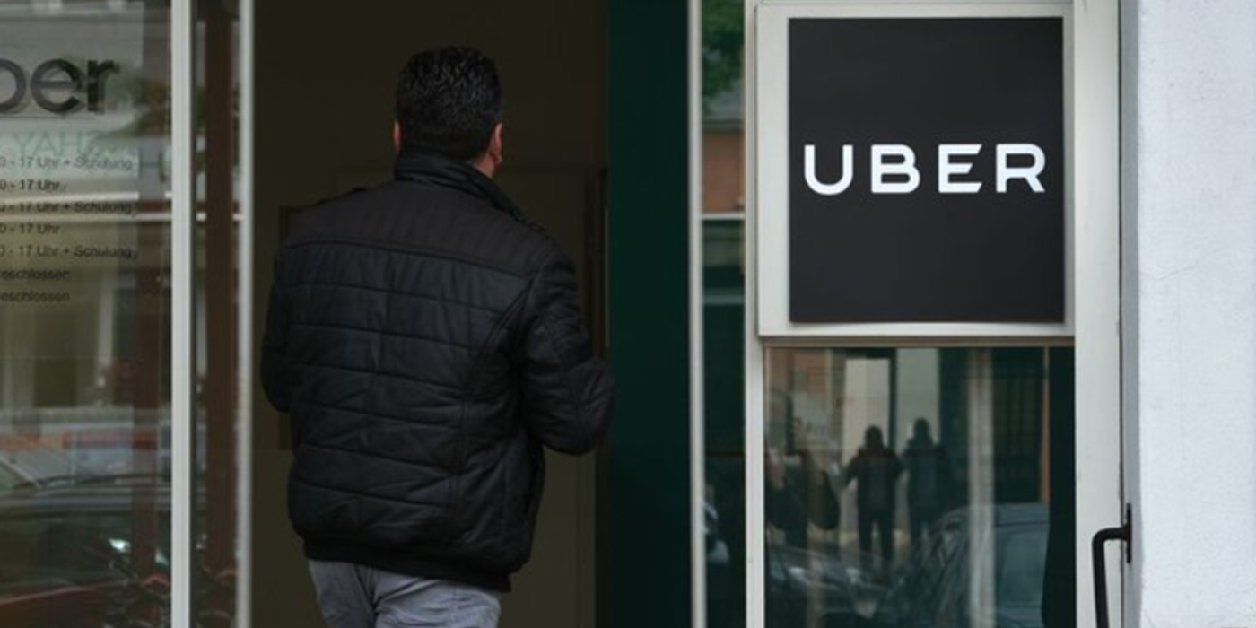 Acord între statele membre UE asupra legii lucrătorilor unor platforme ca Uber sau livratori de mâncare la domiciliu. Statele urmează cum să-i califice pe lucrători. Uber cere legi naţionale