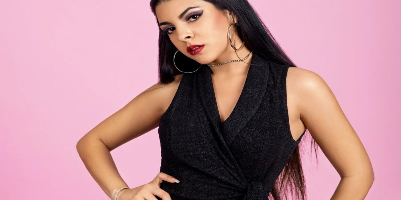 Conversația cu un model dintr-un studio de videochat din București te va convinge să i te alături!