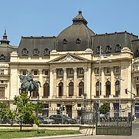 În timp ce bucureștenii îngheață în locuințe și nu au apă caldă, USR propune realizarea de adăposturi climatice în muzee, biserici și biblioteci, unde oamenii să se bage atunci când sunt temperaturi extreme