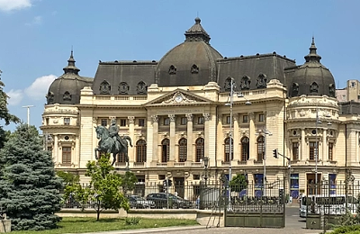 În timp ce bucureștenii îngheață în locuințe și nu au apă caldă, USR propune realizarea de adăposturi climatice în muzee, biserici și biblioteci, unde oamenii să se bage atunci când sunt temperaturi extreme