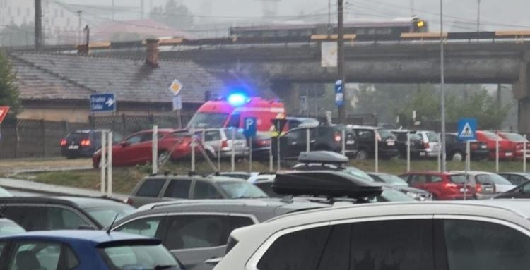 Un bărbat de 46 de ani a fost găsit fără viață la ieșirea din curtea Dedeman Cluj, ieri, 27 august