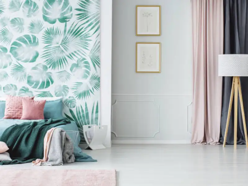 Decorațiuni de perete: ce alegi pentru a schimba aspectul unui dormitor lipsit de farmec