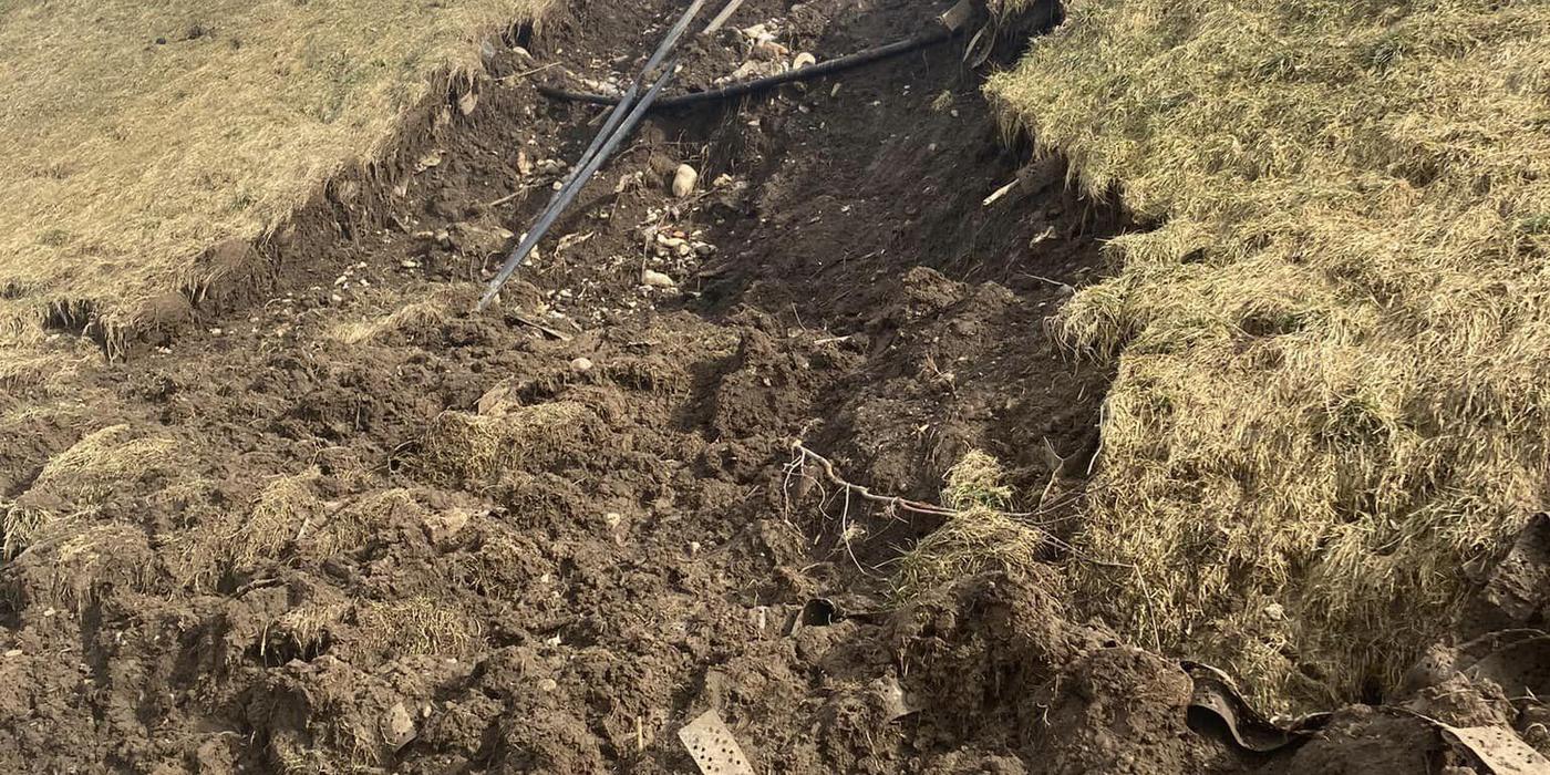 La baza sportivă ”La terenuri”, din Mănăștur, s-au făcut lucrări de proastă calitate