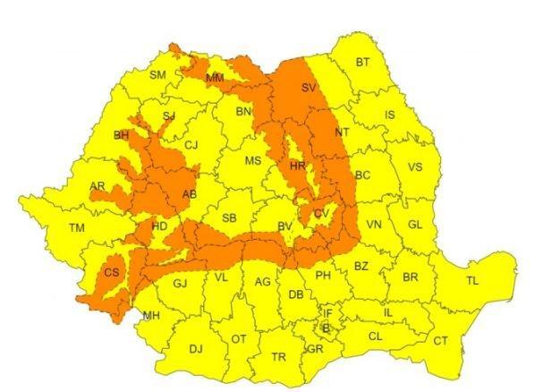 ANM a emis Cod Galben de vânt și Cod Portocaliu de viscol în zona de munte a județului Cluj