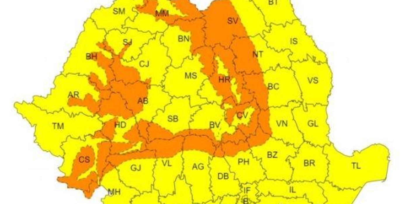 ANM a emis Cod Galben de vânt și Cod Portocaliu de viscol în zona de munte a județului Cluj